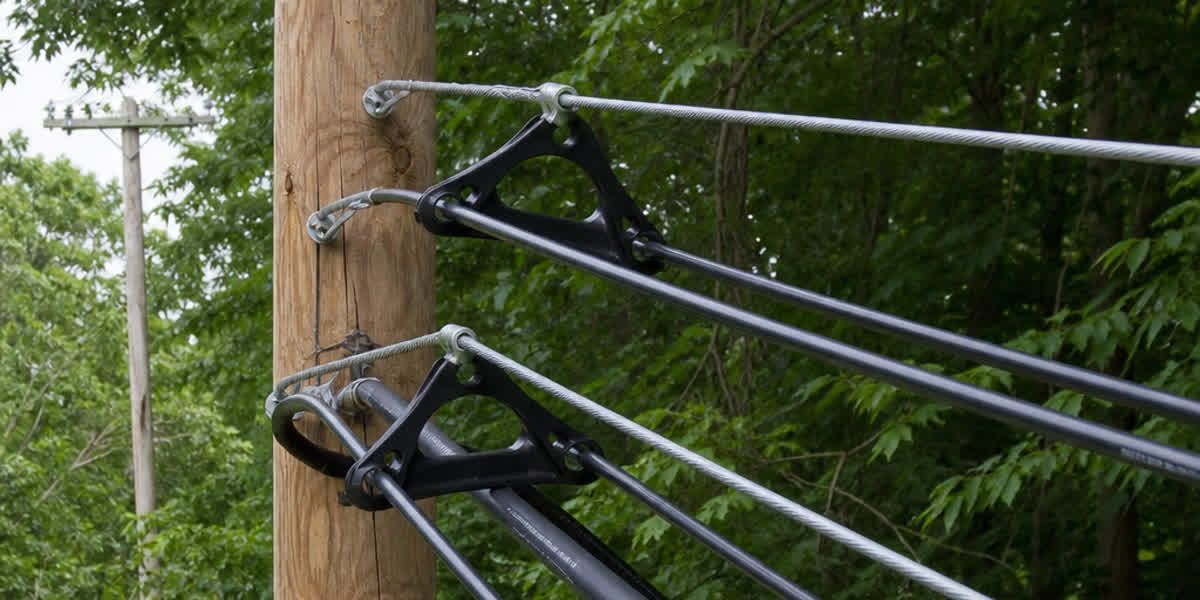 Tree Wire / Spacer Cable Installation & Maintenance: Complete Field Guide for Overhead Distribution Networks